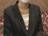 【足コキ射！】【パンツスーツ女子】【接写ズーム撮影】パンスト美女の足指を舐めつくす【さき ２０才 スーツ売場店員　前編】【個撮】