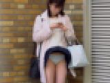 【セット販売】春一番！街中美女パンチラ盗撮　オープンカフェでパンチラしちゃってる&強風でスカートめくれてパンツまる見え！！