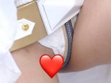 【またも被害者】ノーパンですか？エグい勢いで晒すマン毛とマンチラ