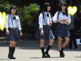 制服姿の女のコを撮影しました！！８２