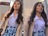 摘発されたばかりの某〇伎町の制服〇席屋に入っていくギャル系美女を付け回して密着盗撮してみました！！！！！