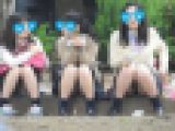 強烈！！３人パンチラ組を発見！！（ＦＨＤ）大変です！！パンツが見えてますよ４０