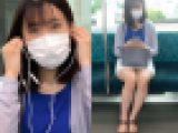 きわどいタイトミニからパンツがチラ見えしてしまう美脚女子大生（其の四）
