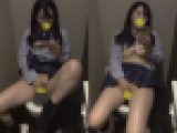 デパートのトイレでこっそりオナニーしちゃうJK?