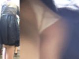 パンチラ盗撮 OLさん 階段で白パンツ