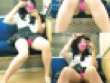 【電車対面パンチラ盗撮】ロリカワ美少女の激やばシミ付きパンティ丸見え盗撮【FHD動画】