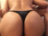 色黒アラサー長身巨尻OLとのフェラチオ生ハメSEX