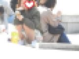 お座りお姉さん発見！！（ＦＨＤ）大変です！！パンツが見えてますよ１０２