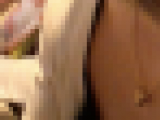 超絶美人でおしゃれなお姉さん、キャミがゆるすぎておっぱい丸見えに！