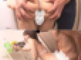 《S級美女と洗面所で合体》鏡越しのアングルや接写！生々しい姿を堪能できます?イキすぎ敏感美女オススメ?