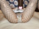 高校卒業したばかりの訳あり美少女④（網タイツと肌色ストッキングのカバコ）