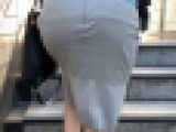 【清楚マダムのエロ尻】清楚マダムのエロ尻をガン見する。大きくい美尻でエロい感じが何とも言えない。このお尻にぶっかけ【691】
