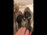 ギャルの靴にぶっかけ