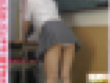 超ミニスカ　パンチラ　涼子ちゃん４