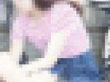 可愛いお姉さんのお座りパンチラ2