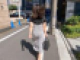 【追いかけ痴漢初撮影】地味目な女の子を声かけしつつお触り&盗撮