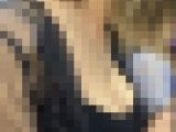 爆乳風俗嬢の胸チラ