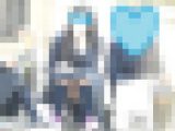 制服姿の可愛いコを発見！！（ＦＨＤ）大変です！！パンツが見えてますよ２９