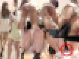 Pがずれ込みワ◯メが丸見え！おしゃれ女子2人の買い物中の無防備Wパンチラたっぷり盗撮?