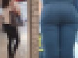 【黒デニム】ムッチリしたお尻とパンティーライン2