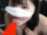 【個人】「洗ってないチンポ美味しい?」好欲JDの淫乱フェラ！車内！