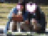 お座りお姉さん発見！！（ＦＨＤ）大変です！！パンツが見えてますよ１００