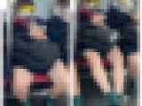 大胆に生脚を披露するJK風制服美女の対面エロ過ぎるミニスカ生脚448