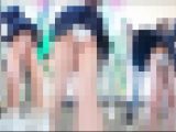 【縦型動画】JK制服お散歩ローアングルパンチラ（2）風パンチラ、スカートめくり、真下逆さ撮り有