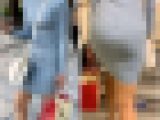 【再販商品です】No.135「身体にピッチピチに張り付くロングワンピース姿の女性達」