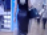 超ハイセンスな美人ギャルがタイトレザースカート履いて美巨尻モッコリさせて歩く姿がイヤらしい