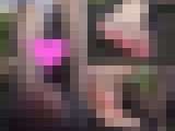 これから履いているストッキングを破ります。