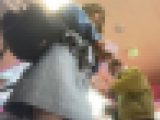 ◎ローアングル＃52  ギャル風お姉さんの白パンツ