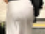 【再販】【OLシリーズ】サテンスカートが似合うエロい女に階段闊歩シーン【107】
