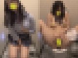 デパートのトイレでこっそりオナニーしちゃうJK139