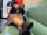ムチムチ18歳のロングブーツ美脚と靴下足裏
