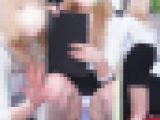 バレちゃった　金髪お姉さんのパンティ　これは惚れてるでしょ・・・