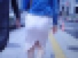 美人お姉さんが美爆尻を強調させて歩く姿がイヤらしい