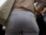 【巨尻白パンツスタイル】欧州系長身マダムのホワイトパンツに包まれたモチモチ巨尻を粘着撮影。