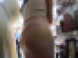 【巨尻ロングスカート】アジア系巨尻セレブお嬢様のピンクスカート着衣尻を粘着撮影。