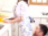【再販】Ｇカップ９０ｃｍ越えデカ尻の物腰柔らかい美人妻の舐め犬になってみたところ…３Ｐ乱.交クンニで潮吹き・ペニバン逆アナル責め・２連続