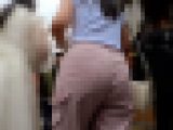 【美尻パンツスタイル】細身なスタイルでピンク色のパンツが素敵な美尻お姉さんの着衣尻歩行を粘着撮影。