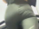 希少なレギンスWエロ尻！暴れるムニュケツをパッツンさせて浮き出るパンティのシワで♂を誘惑！ 下品なレギンス セレブ編
