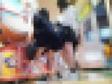 【再販】ゲームに夢中な私服JKのハミPが気になったので追っかけ撮影してみた