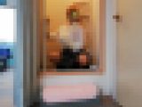 民泊お掃除スタッフちゃんのパンチラガン見☆バレても明るくニコニコな天然ちゃんだった