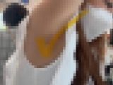 お姉さんの腋を隠し撮り