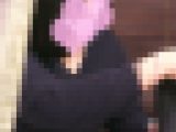 ぷっくり巨乳首・・・ギャルのYさん胸元がっ！