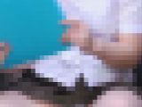 涙袋がエッチな女子大生　リボンがカワいい純白パンティ