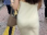 パツパツのデカ尻からエッチなＰラインが(/ω＼)