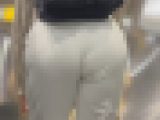 【再販】《４K・高画質》 No.1005「人妻さん、めっちゃイイっす！肉厚ヒップを映し出す白ピタパン」