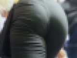 歩行記録0245「ムッチリボディ20代女性のやわらか弾力尻を観察」(2名)